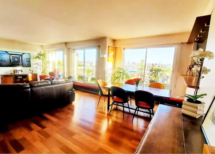 Dernier Etage, 108m2, Vue Panoramique *